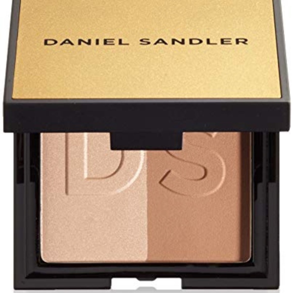 Daniel Sandler Sculpt and Slim-Effect Face Powder - Picture 1 of 4